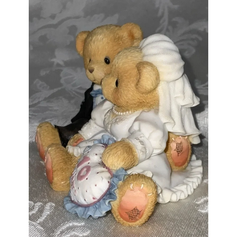 Vintage 1997 Cherished Teddies 